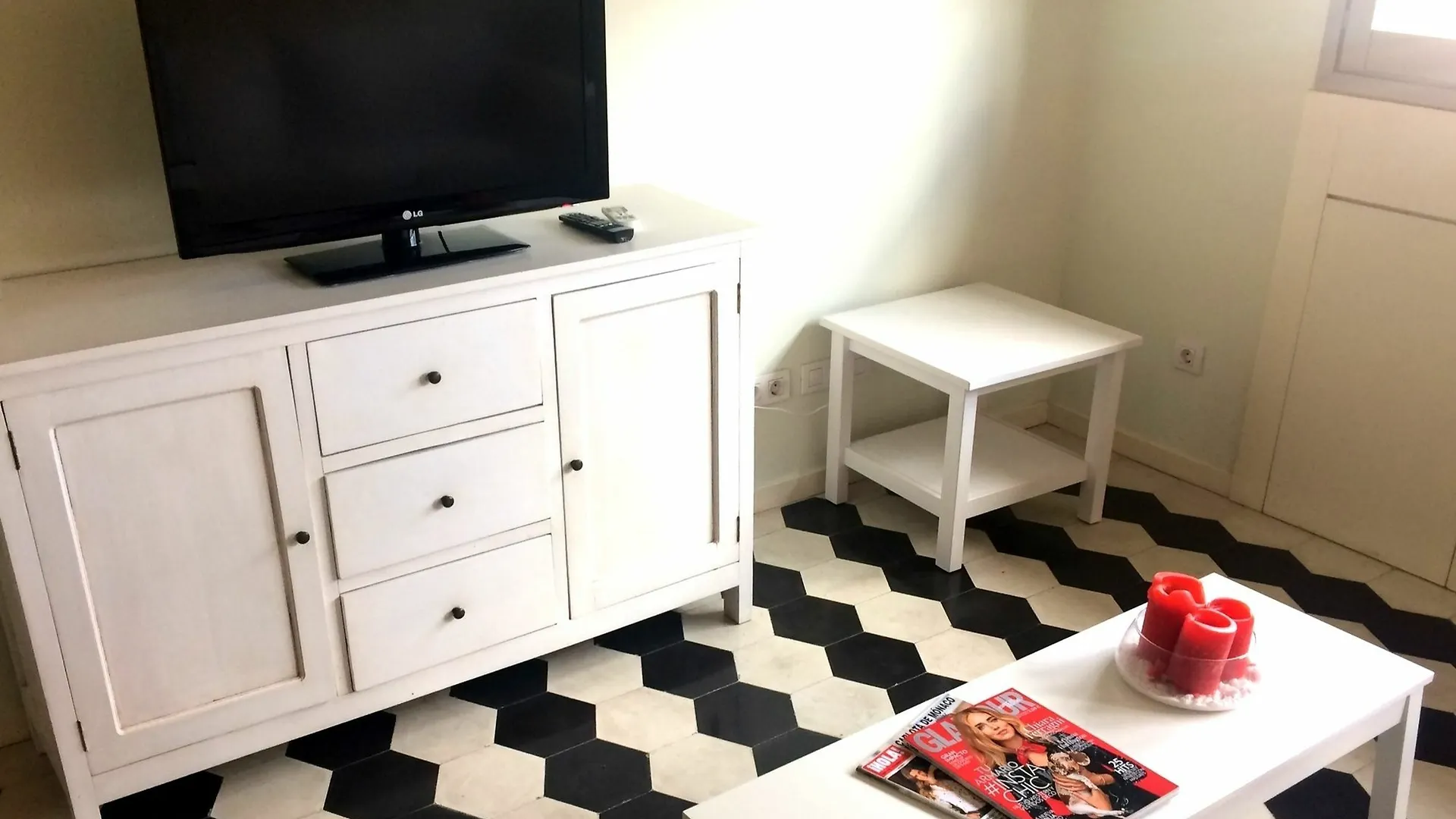 Moderno Apartamento Sobre El Rio 赫罗纳 西班牙
