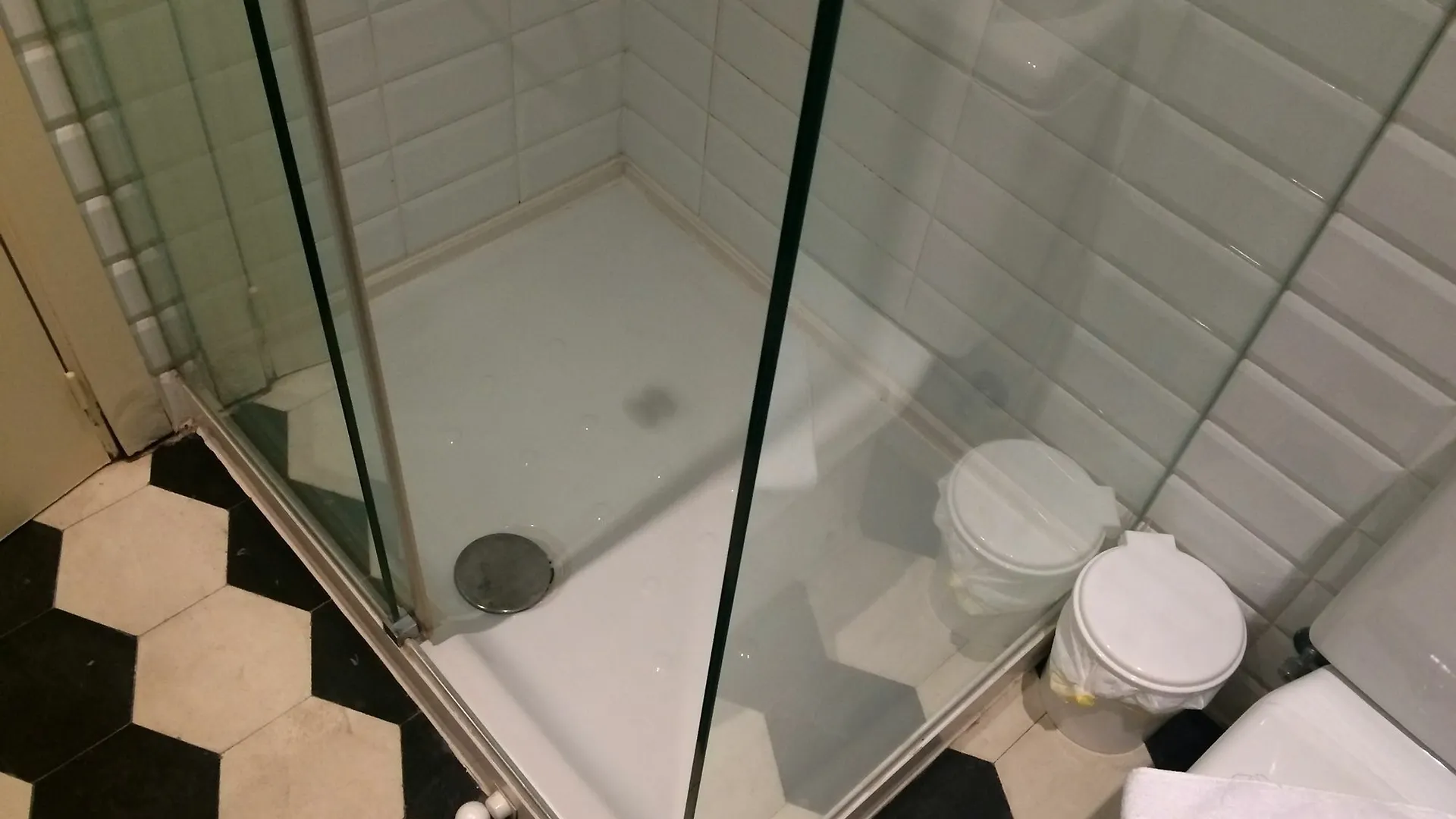 酒店 Moderno Apartamento Sobre El Rio 赫罗纳