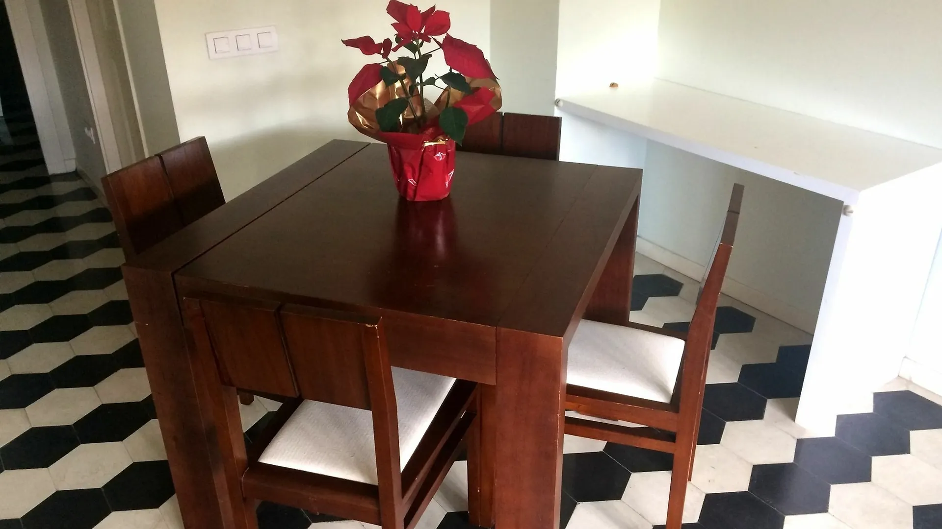 酒店 Moderno Apartamento Sobre El Rio 赫罗纳
