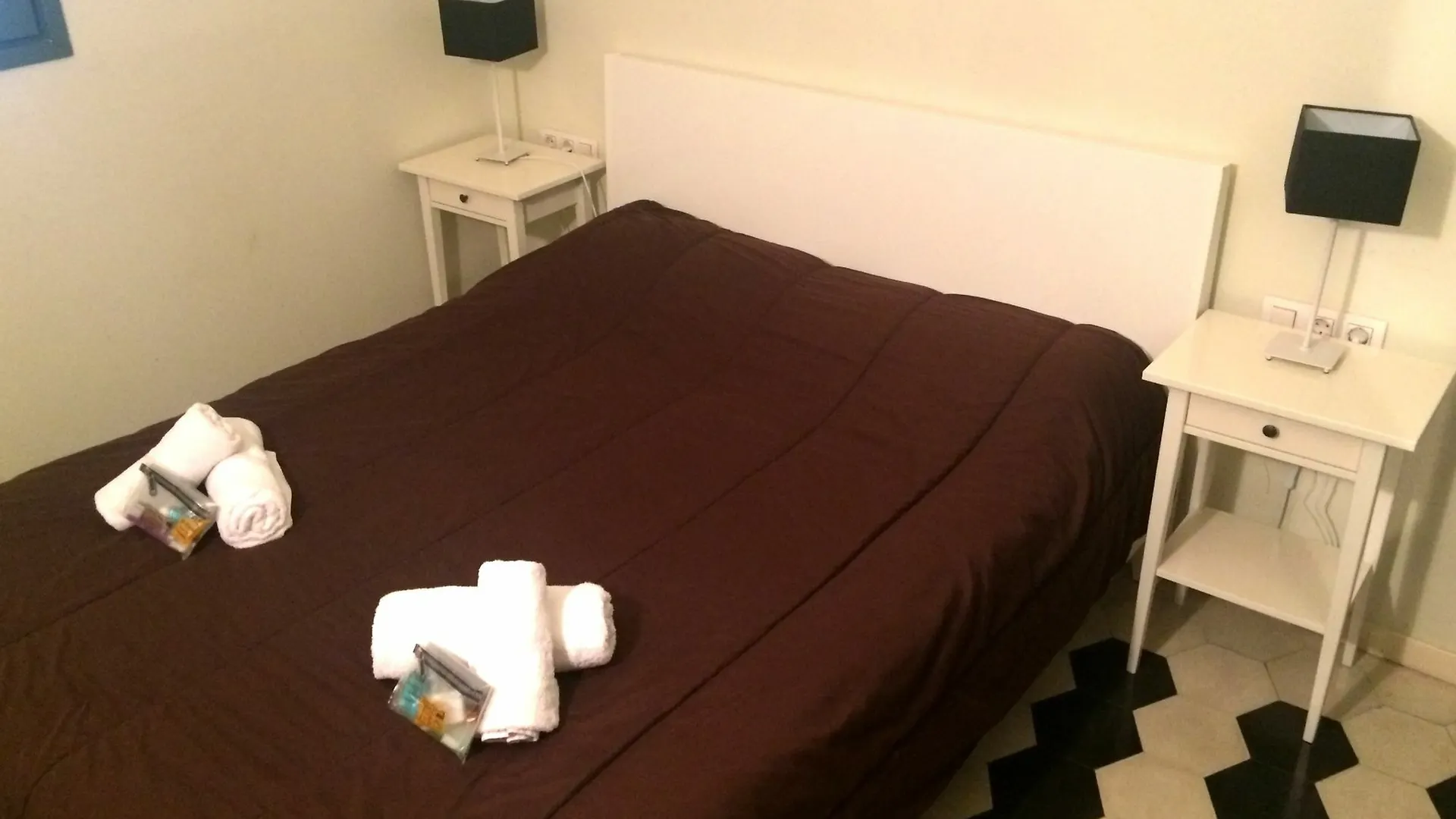 酒店 Moderno Apartamento Sobre El Rio 赫罗纳